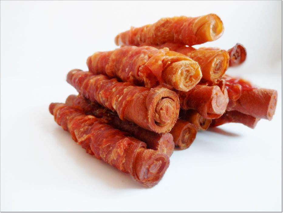 A179 Chicken Breast Wrapped Smoked Beef Hide Twists Sticks Low Fat Premium Chewy Dog Treats
