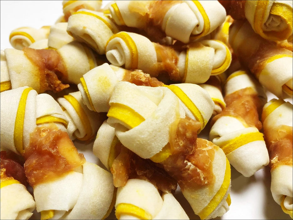 A022 Beef Knots Wrapped Dried Chicken Breast Yellow Jerky Chewy Treats